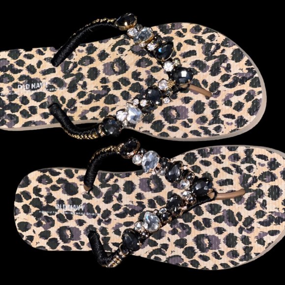Newly Decorated Leopard Beach Flip Flops, Rhinestones, Shoes, Bridal Sandals - Picture 12 of 16